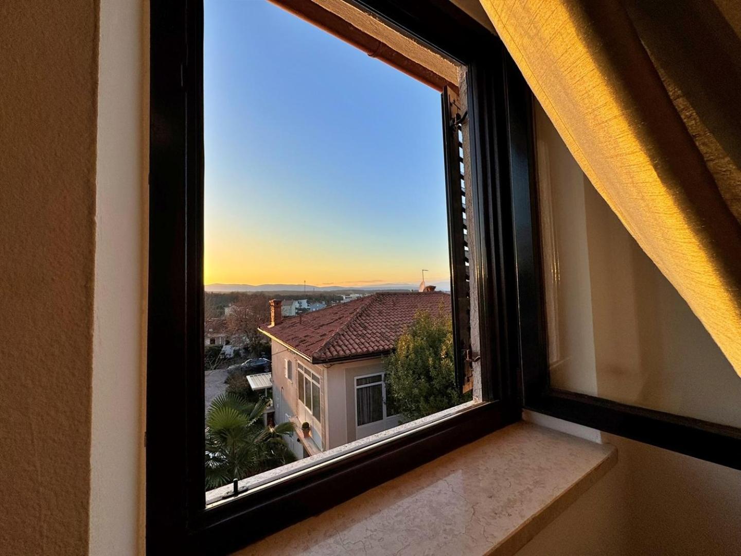 Apartments Katarina Malinska Exteriér fotografie